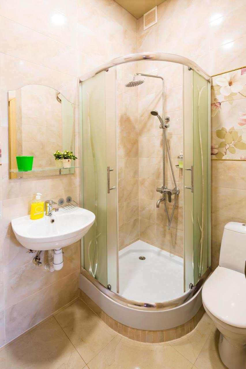 Apartment On Lesya Kurbasa 7 إلفيف المظهر الخارجي الصورة